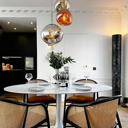 Magnifique Dans Le Marais. 2 Chambres. Wk-turenne Appartamento Parigi
