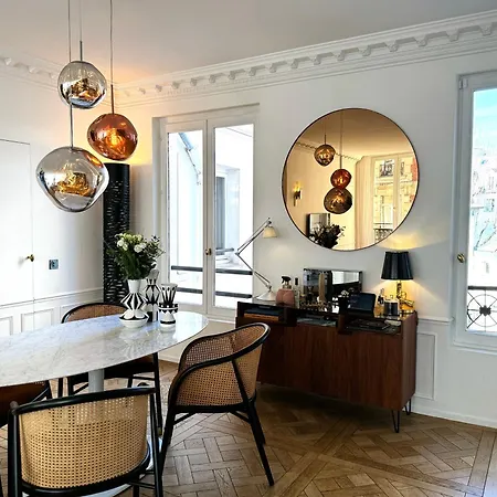 Appartamento Magnifique Dans Le Marais. 2 Chambres. Wk-turenne Parigi