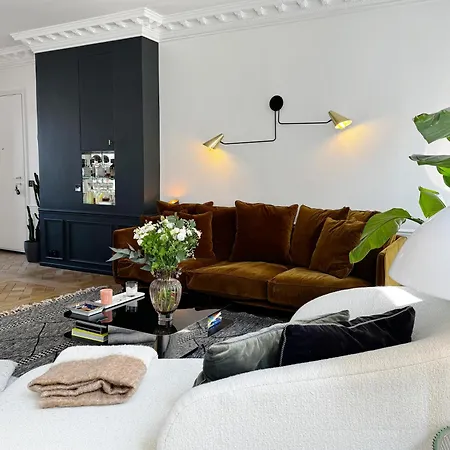 Appartamento Magnifique Dans Le Marais. 2 Chambres. Wk-turenne Parigi